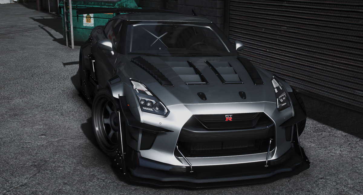 Nissan GTR-R35 Dogfight