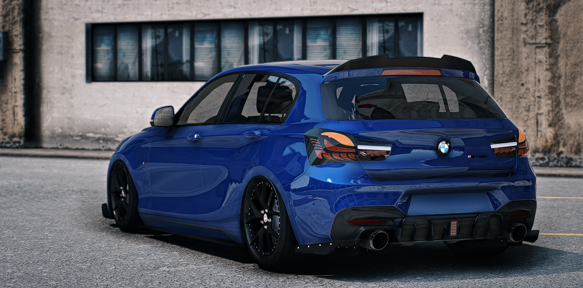 BMW M140i